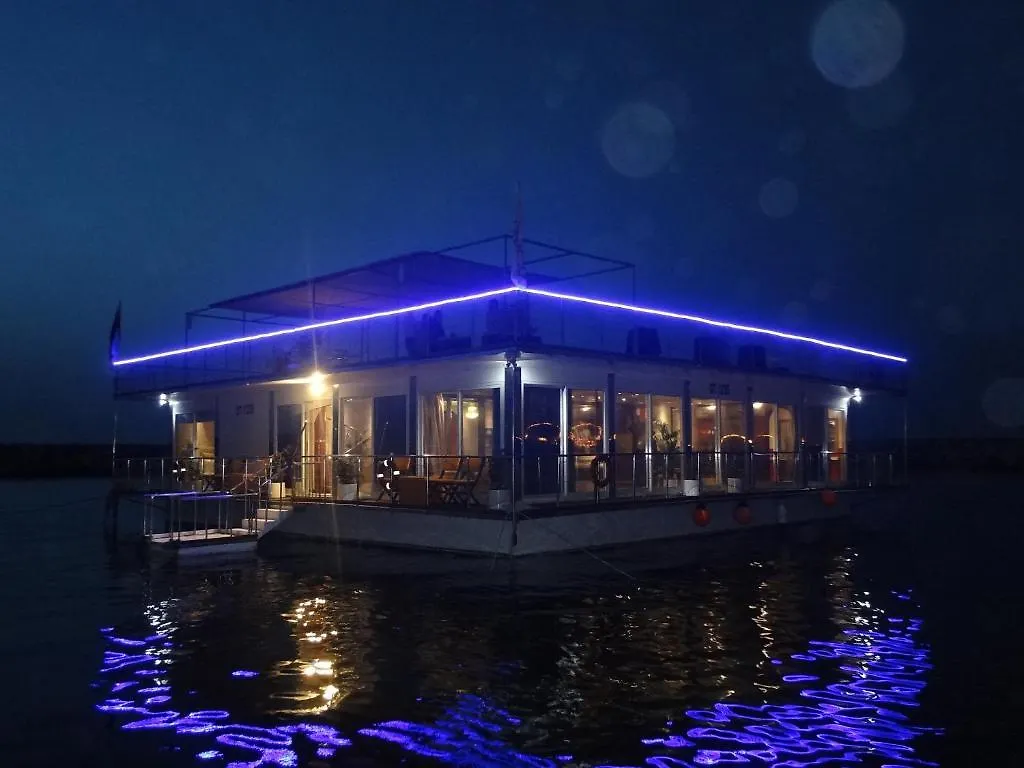 Jawhara Marines Floating Suite Dubai United Arab Emirates